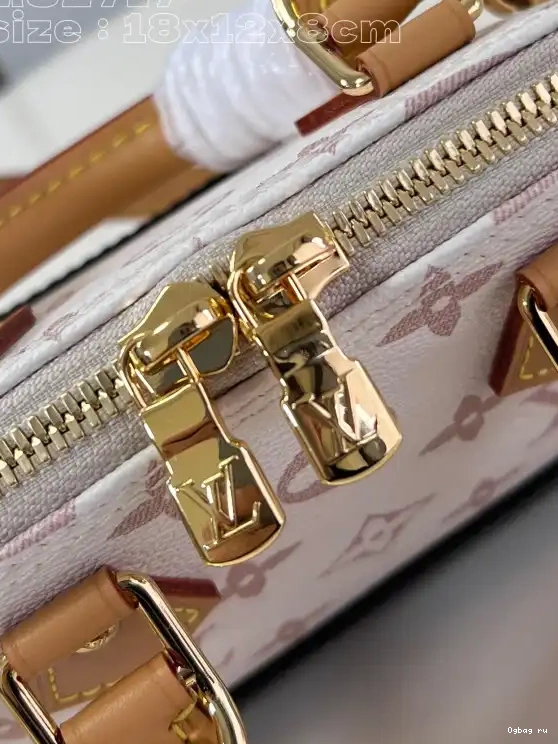 VUITTON LOUIS Alma-18*12*8cm Nano 0707
